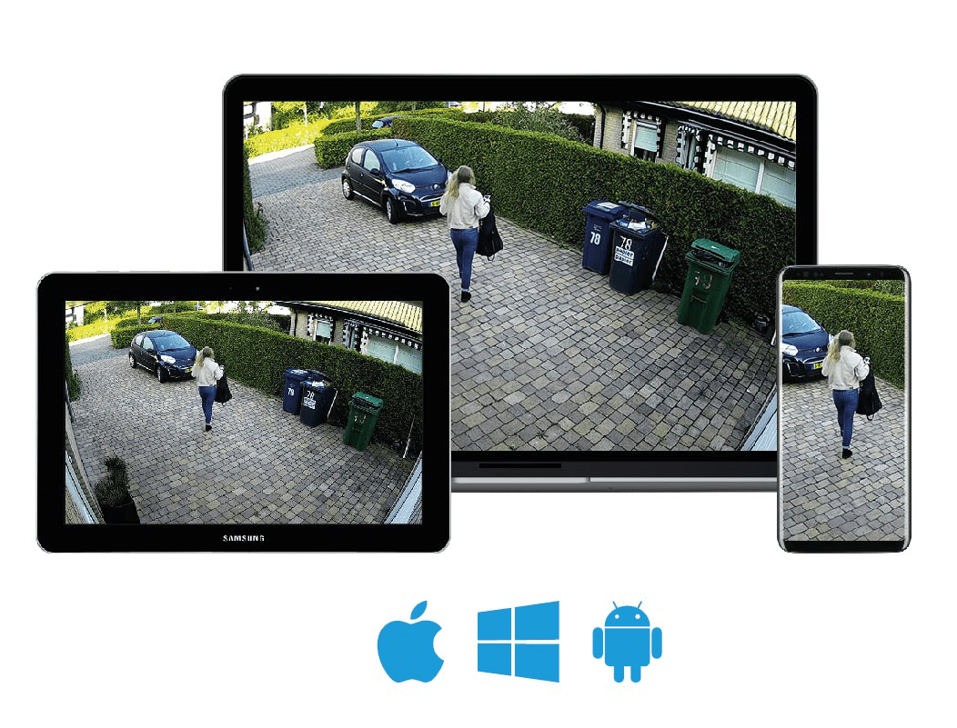 Hetzelfde camerabeeld van een oprit met auto tegelijk op een monitor, een tablet en een smartphone, met de logo's van Apple, Windows en Android