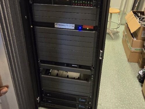 NX Witness server