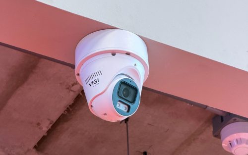 Camera installatie VIGI camera ndaa compliant gecertificeerd en toegestaan