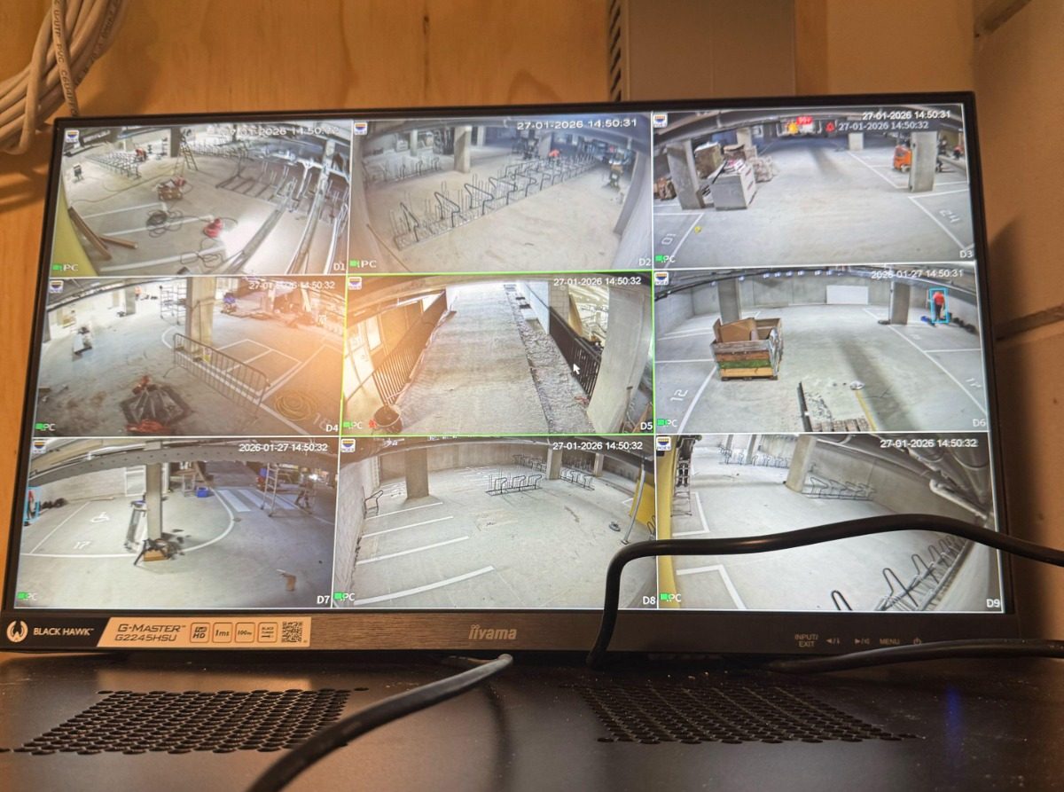Dahua-camera geïnstalleerd aan een vrijstaande woning