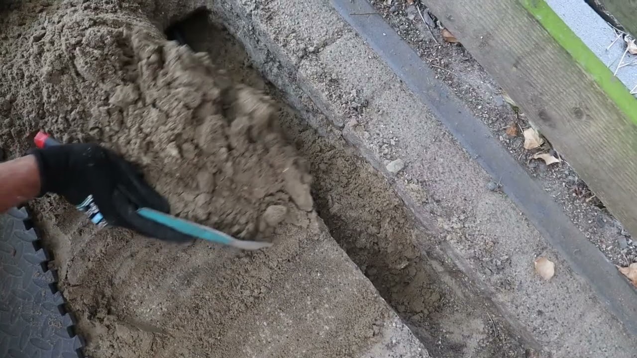 Bekabeling onder straat- en tuintegels