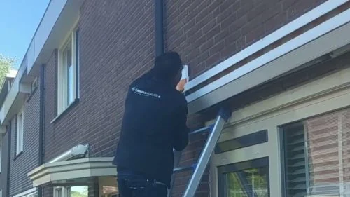 Videotegel: van losse beveiligingscamera naar een compleet camerabewakingssysteem voor je woning, uitgelegd door onze monteur