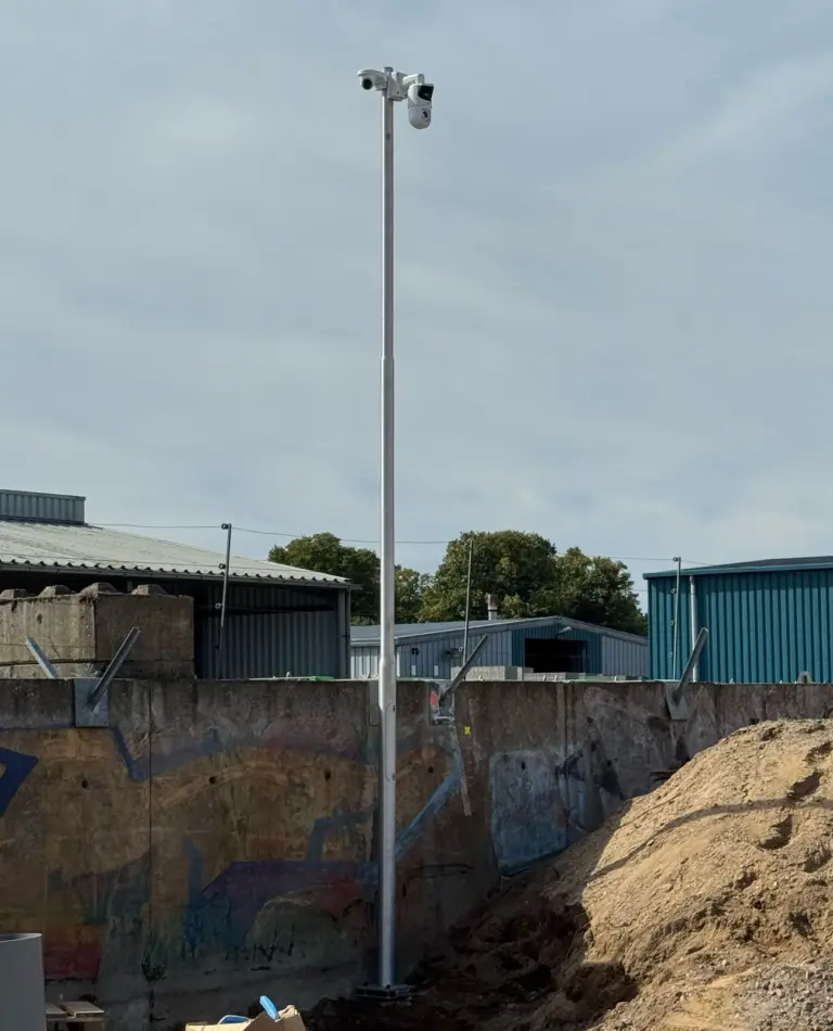 Bedrijfsterrein in Nijmegen: 17 camera’s, twee camerapalen en een Dahua dual-lens PTZ